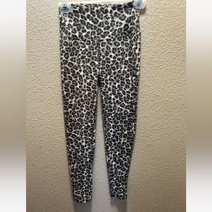 Cheetah print leggings
